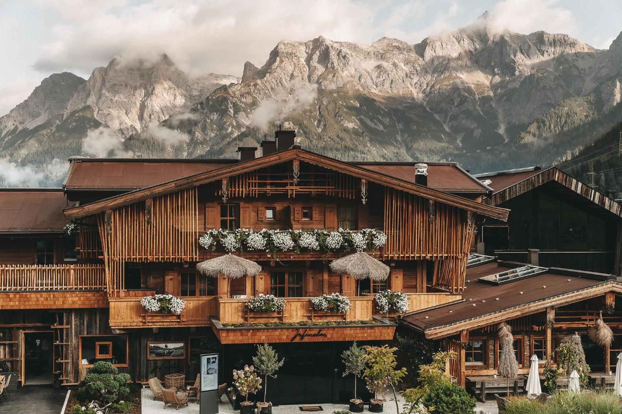 Jufenalm Boho Hotel & Restaurant Maria Alm am Steinernen Meer Eksteriør bilde