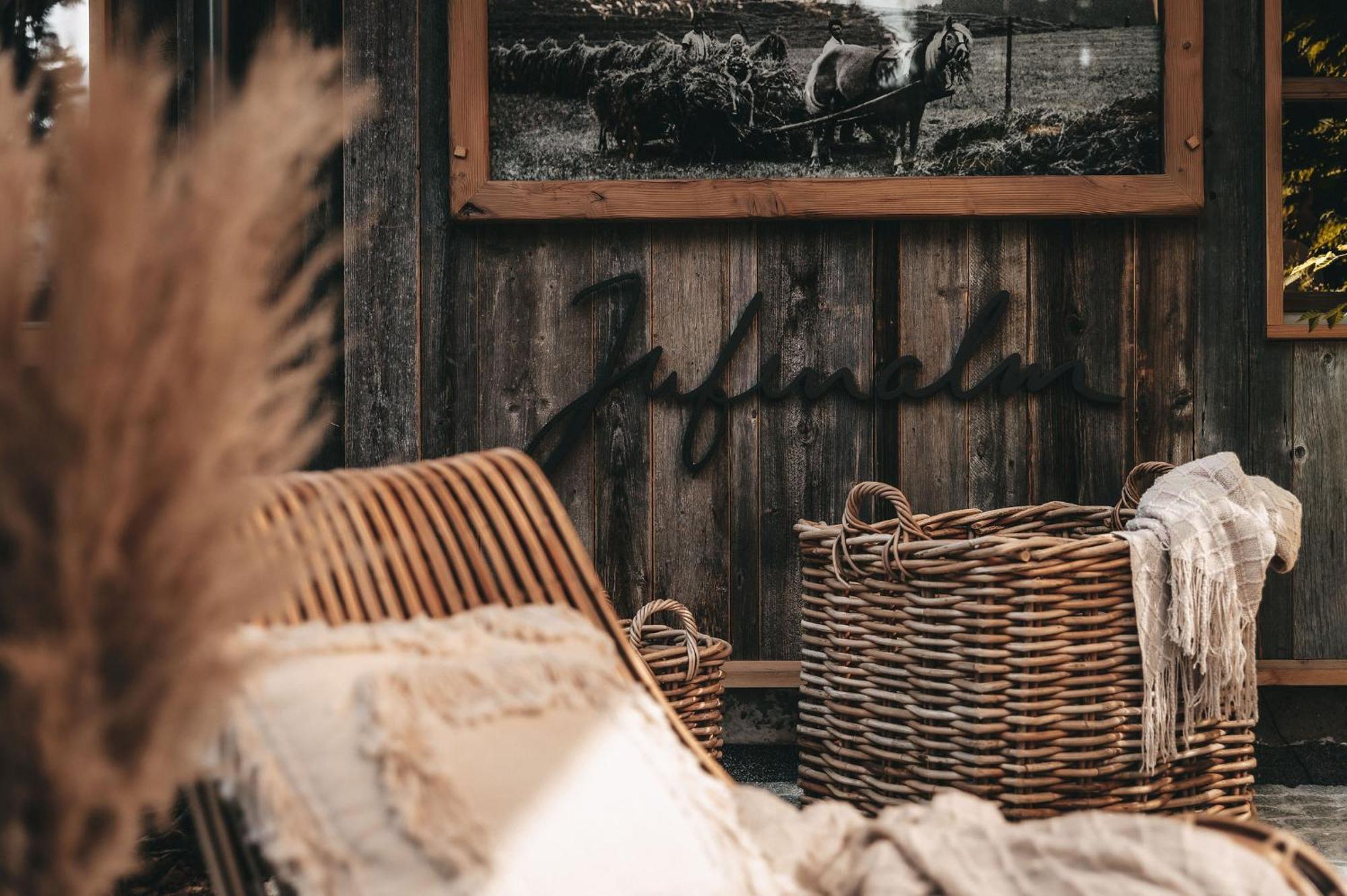 Jufenalm Boho Hotel & Restaurant Maria Alm am Steinernen Meer Eksteriør bilde
